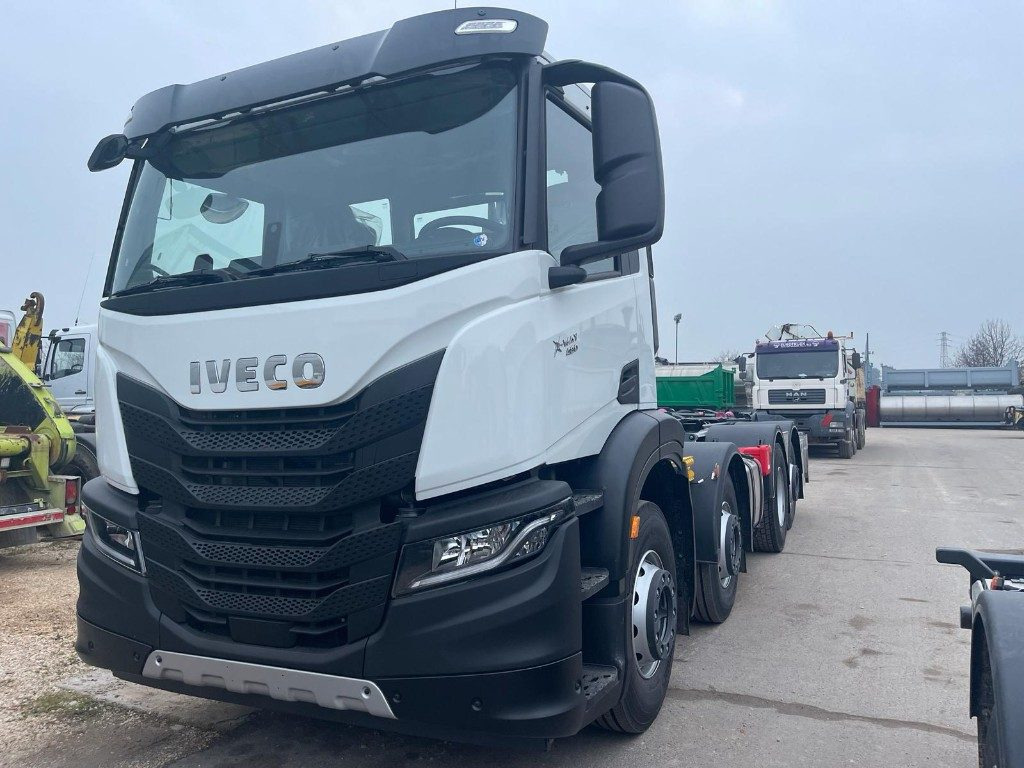 IVECO X-WAY AD350X480YPS SCARRABILE NUOVO - شاحنة ذات خطاف: صورة 1 IVECO X-WAY AD350X480YPS SCARRABILE NUOVO - شاحنة ذات خطاف: صورة 1