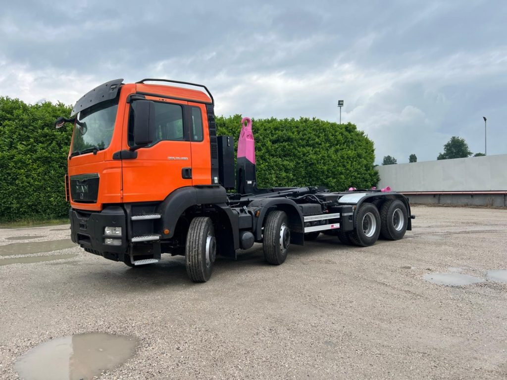 MAN TGS 35.480 SCARRABILE - شاحنة ذات خطاف: صورة 1 MAN TGS 35.480 SCARRABILE - شاحنة ذات خطاف: صورة 1