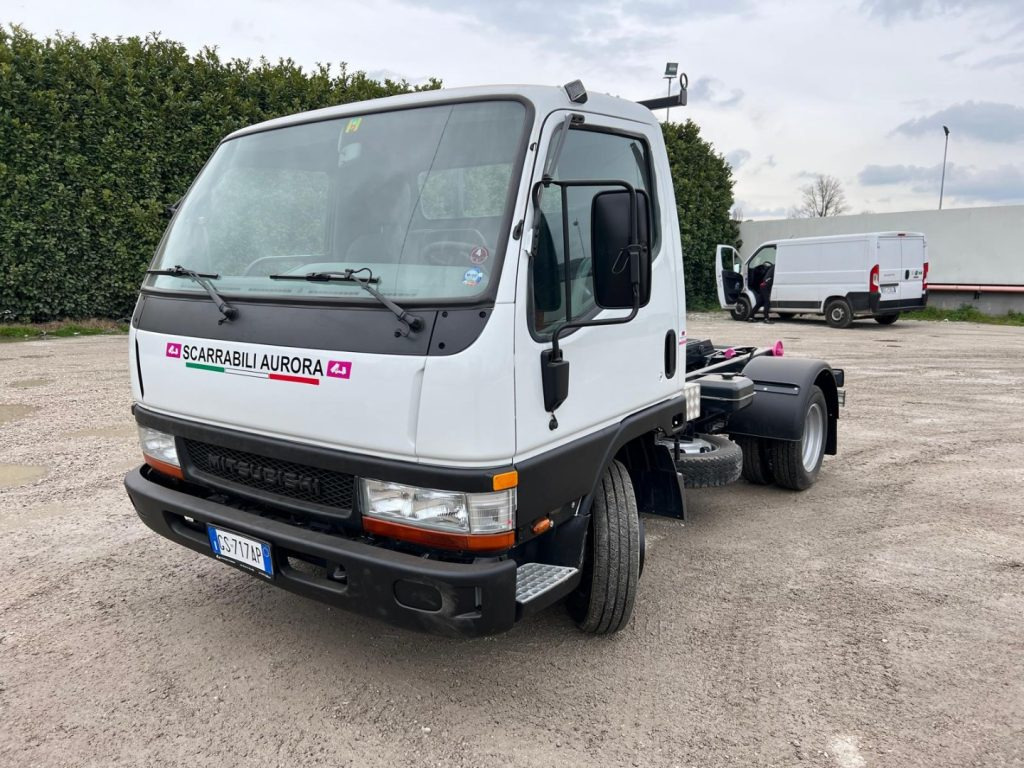 MITSUBISHI CANTER 3.0 SCARRABILE - شاحنة ذات خطاف: صورة 2 MITSUBISHI CANTER 3.0 SCARRABILE - شاحنة ذات خطاف: صورة 2