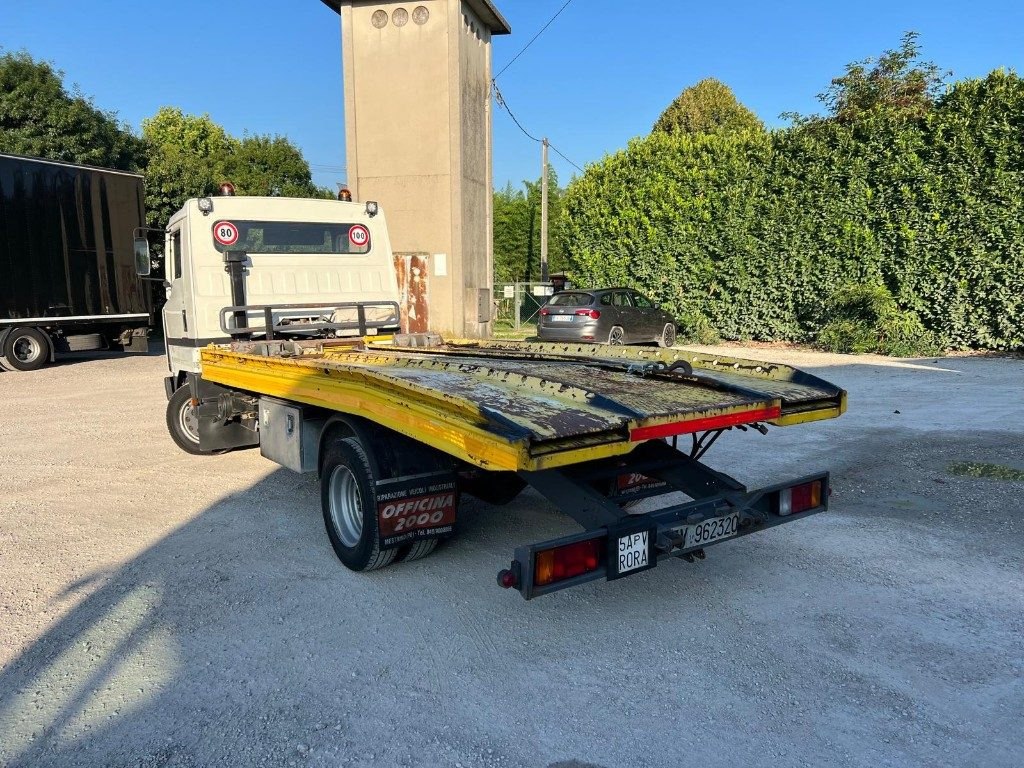 NISSAN M I L50 PER SOCCORSO STRADALE - شاحنة سحب: صورة 4 NISSAN M I L50 PER SOCCORSO STRADALE - شاحنة سحب: صورة 4