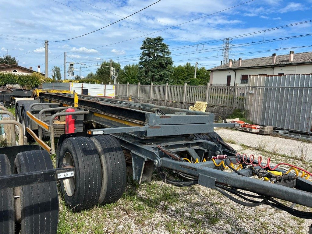 PIACENZA RIMORCHIO PIACENZA SCARRABILE BALESTRATO - مقطورة هوك ليفت/ لود لوجر: صورة 4 PIACENZA RIMORCHIO PIACENZA SCARRABILE BALESTRATO - مقطورة هوك ليفت/ لود لوجر: صورة 4