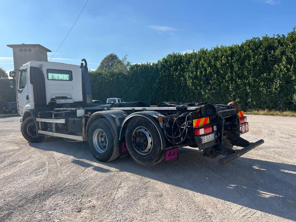 RENAULT PREMIUM 450 SCARRABILE FULL PNEUMATICO - شاحنة ذات خطاف: صورة 5 RENAULT PREMIUM 450 SCARRABILE FULL PNEUMATICO - شاحنة ذات خطاف: صورة 5