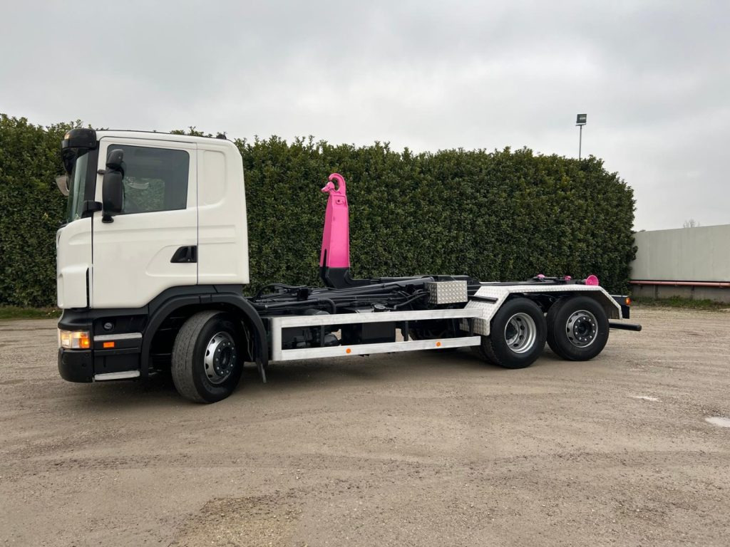 SCANIA R380 SCARRABILE - شاحنة ذات خطاف: صورة 2 SCANIA R380 SCARRABILE - شاحنة ذات خطاف: صورة 2