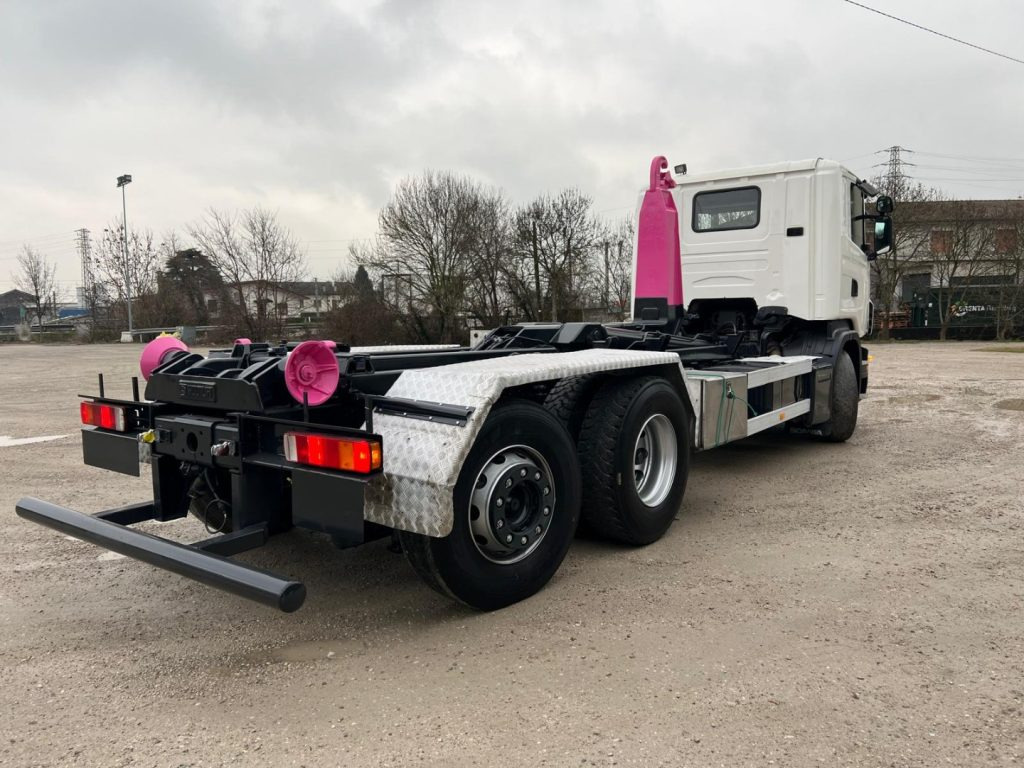 SCANIA R380 SCARRABILE - شاحنة ذات خطاف: صورة 3 SCANIA R380 SCARRABILE - شاحنة ذات خطاف: صورة 3