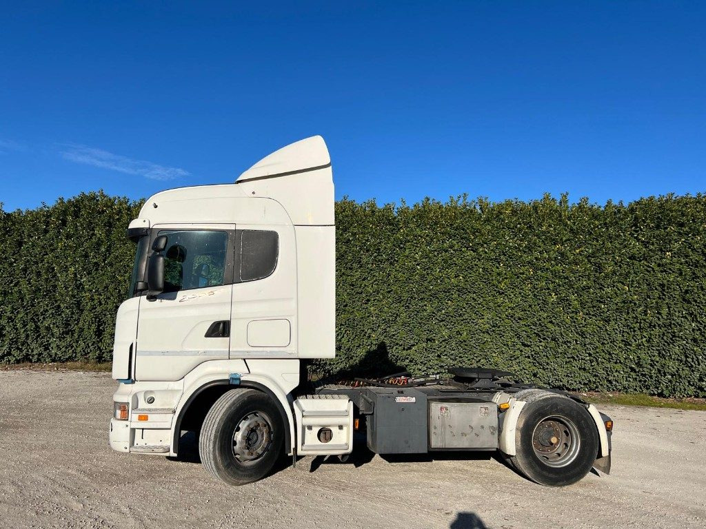 SCANIA R420 TRATTORE - وحدة جر: صورة 1 SCANIA R420 TRATTORE - وحدة جر: صورة 1