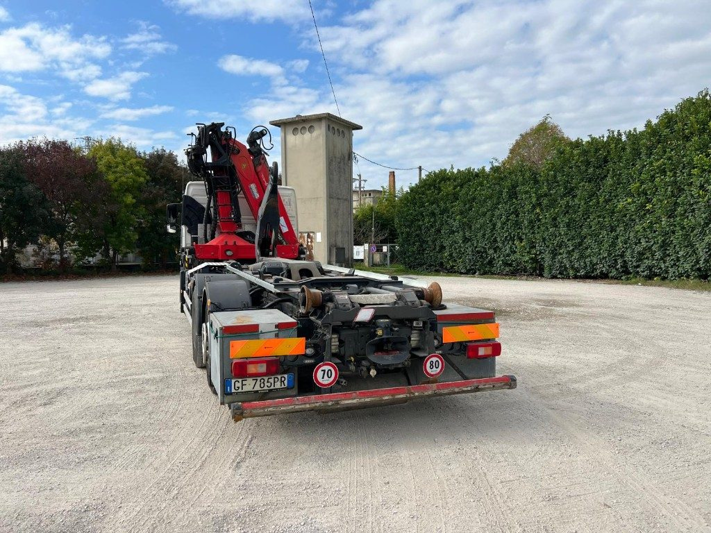 VOLVO FM11.450 SCARRABILE CON GRU - شاحنة ذات خطاف: صورة 4 VOLVO FM11.450 SCARRABILE CON GRU - شاحنة ذات خطاف: صورة 4