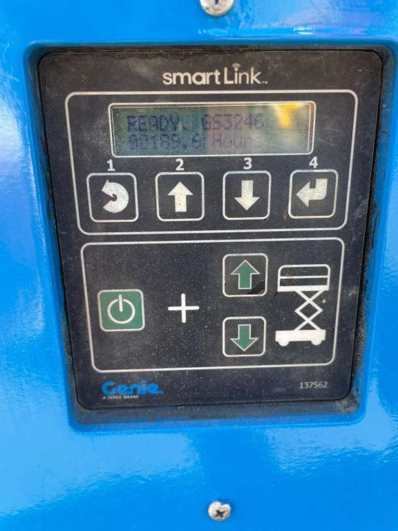 Genie GS-3246 - رافعة هيدروليكية مقصية: صورة 5 Genie GS-3246 - رافعة هيدروليكية مقصية: صورة 5