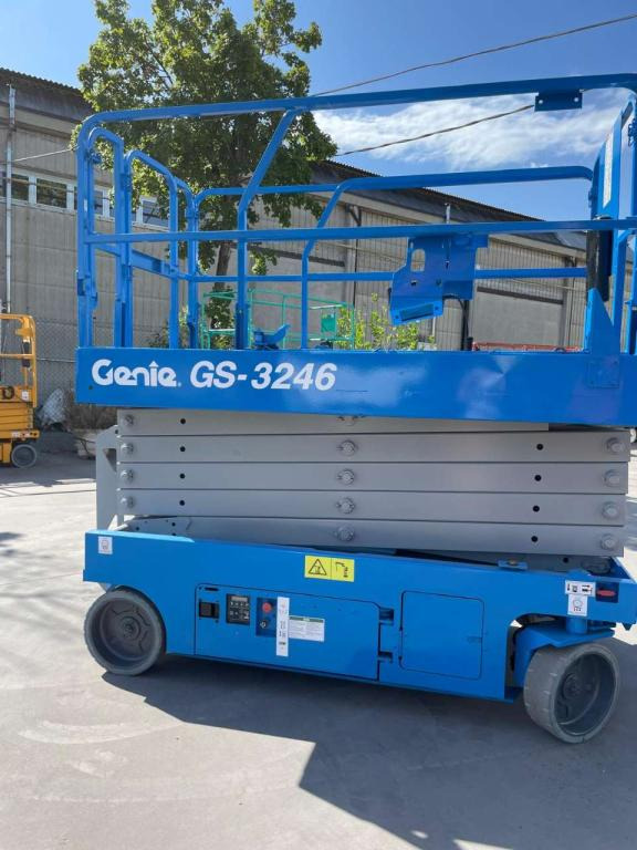 Genie GS-3246 - رافعة هيدروليكية مقصية: صورة 4 Genie GS-3246 - رافعة هيدروليكية مقصية: صورة 4