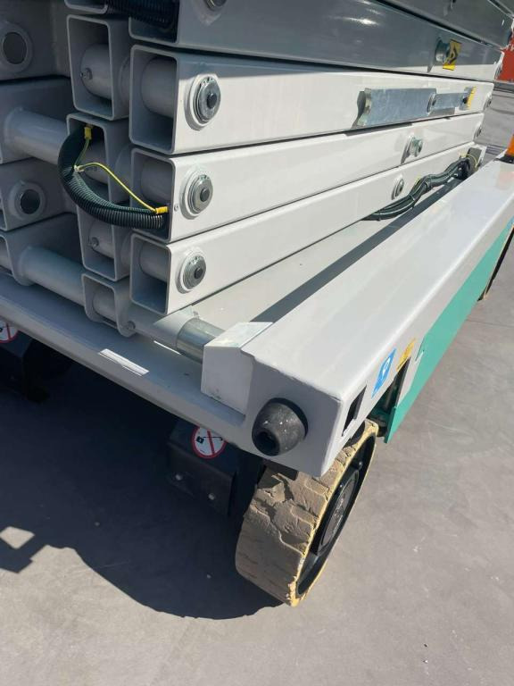 Imer IT12122 - رافعة هيدروليكية مقصية: صورة 5 Imer IT12122 - رافعة هيدروليكية مقصية: صورة 5