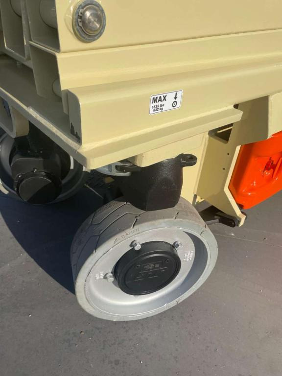 JLG 2632ES - رافعة هيدروليكية مقصية: صورة 3 JLG 2632ES - رافعة هيدروليكية مقصية: صورة 3