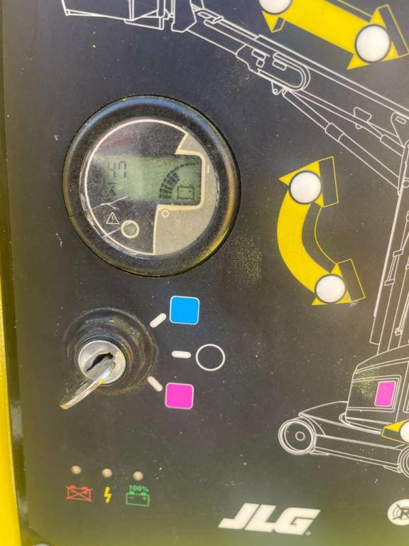 الرأسي رفع الصاري JLG TOUCAN 12E PLUS: صورة 12