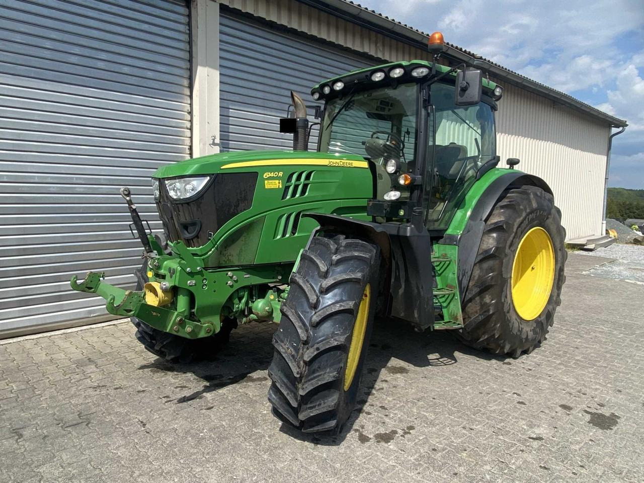 John Deere 6140R - جرار: صورة 2 John Deere 6140R - جرار: صورة 2