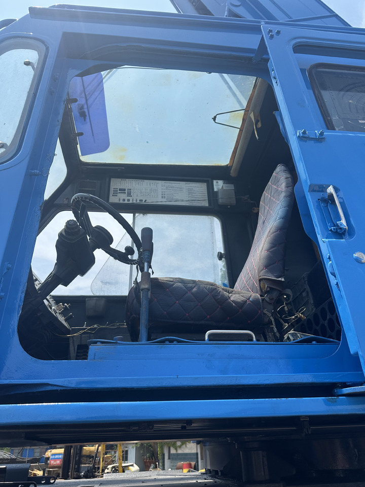 KATO KR500H SS500 KR50H 50 Ton rough terrain crane - رافعة الطرق الوعرة: صورة 4 KATO KR500H SS500 KR50H 50 Ton rough terrain crane - رافعة الطرق الوعرة: صورة 4