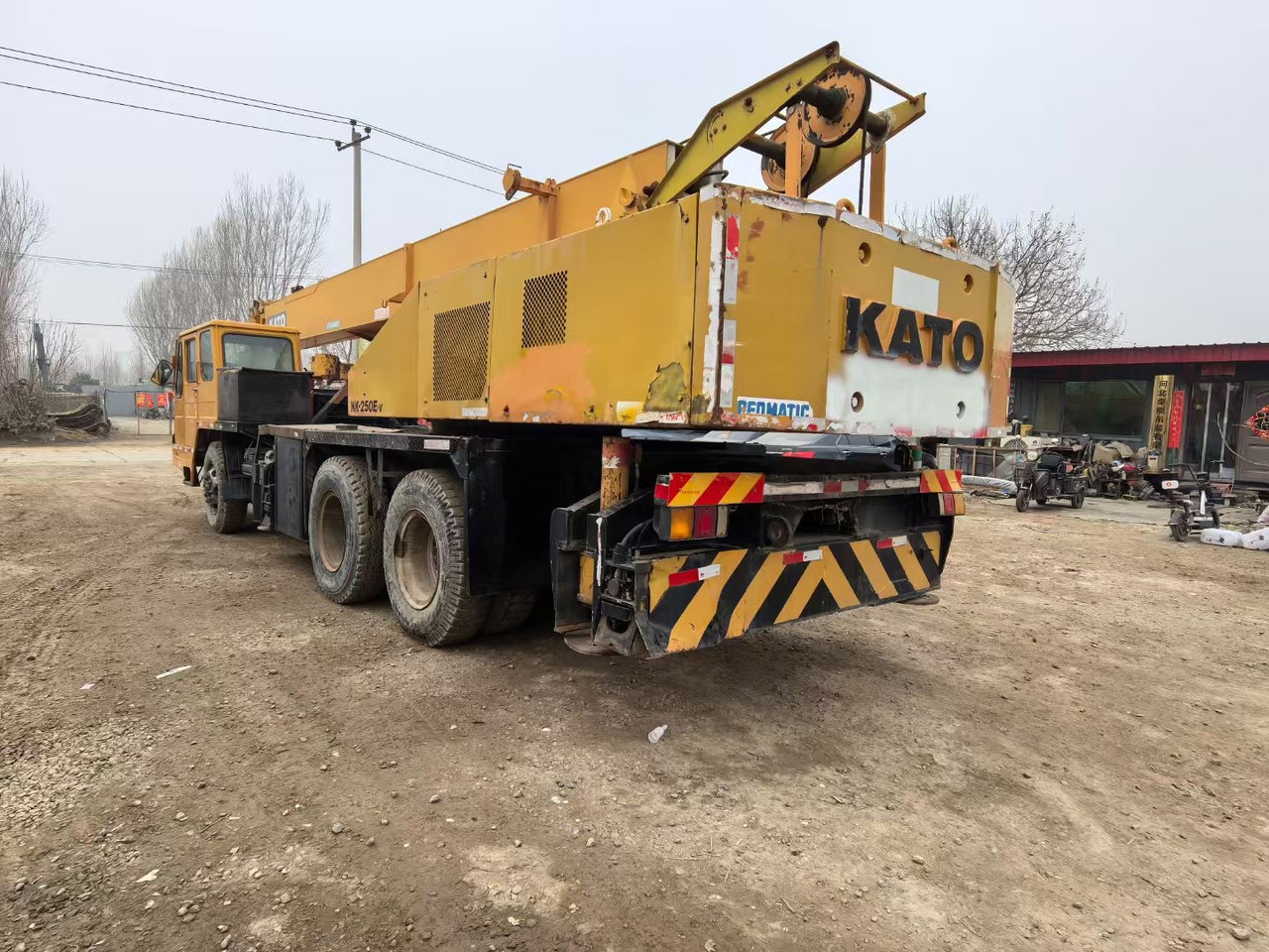 KATO NK250E NK300E NK400E NK500E NK800 NK1000 25ton 30 ton 40 ton 50 ton 80 ton truck crane - موبايل كرين: صورة 3 KATO NK250E NK300E NK400E NK500E NK800 NK1000 25ton 30 ton 40 ton 50 ton 80 ton truck crane - موبايل كرين: صورة 3