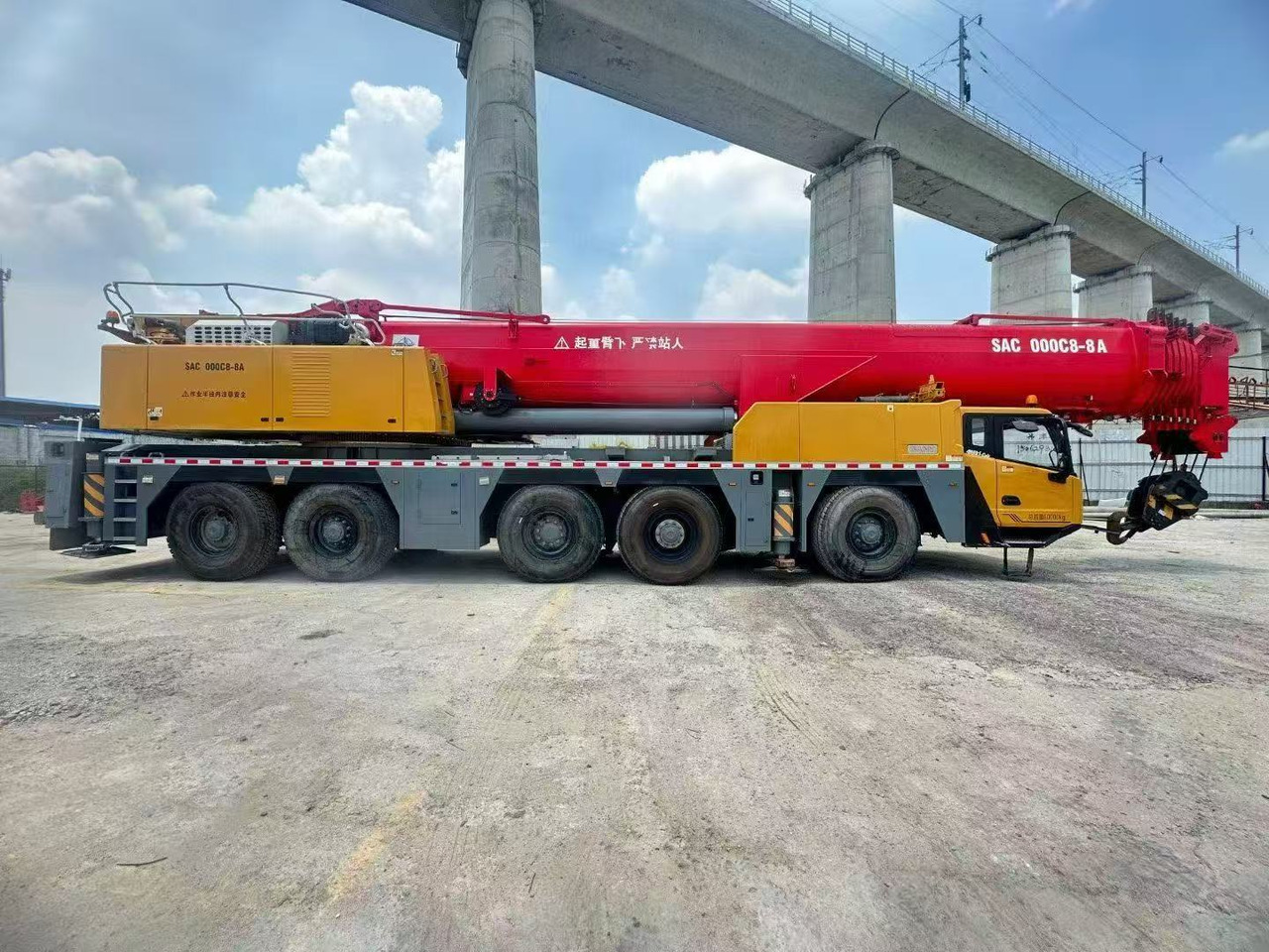 SANY SAC3000 SAC3500 SAC4000 SAC3000C8-8A 300ton 350ton 400ton crane - رافعة لجميع التضاريس: صورة 2 SANY SAC3000 SAC3500 SAC4000 SAC3000C8-8A 300ton 350ton 400ton crane - رافعة لجميع التضاريس: صورة 2