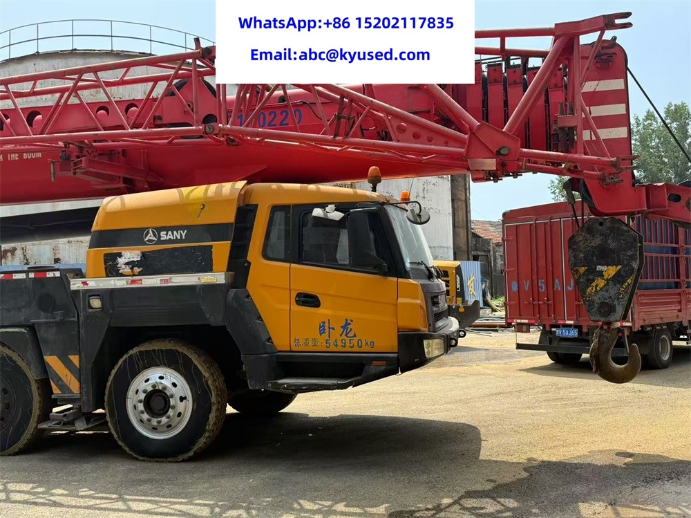 SANY STC1000 SAC1000 100TON - موبايل كرين: صورة 4 SANY STC1000 SAC1000 100TON - موبايل كرين: صورة 4