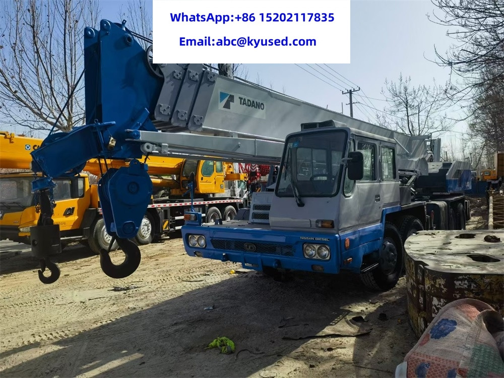 TADANO TL300E 30TON TG500E 50T 70T TG700E - موبايل كرين: صورة 2 TADANO TL300E 30TON TG500E 50T 70T TG700E - موبايل كرين: صورة 2
