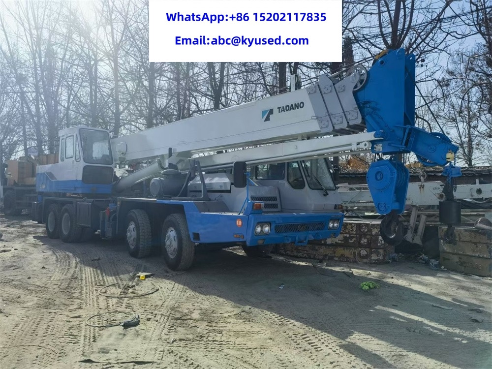TADANO TL300E 30TON TG500E 50T 70T TG700E - موبايل كرين: صورة 1 TADANO TL300E 30TON TG500E 50T 70T TG700E - موبايل كرين: صورة 1