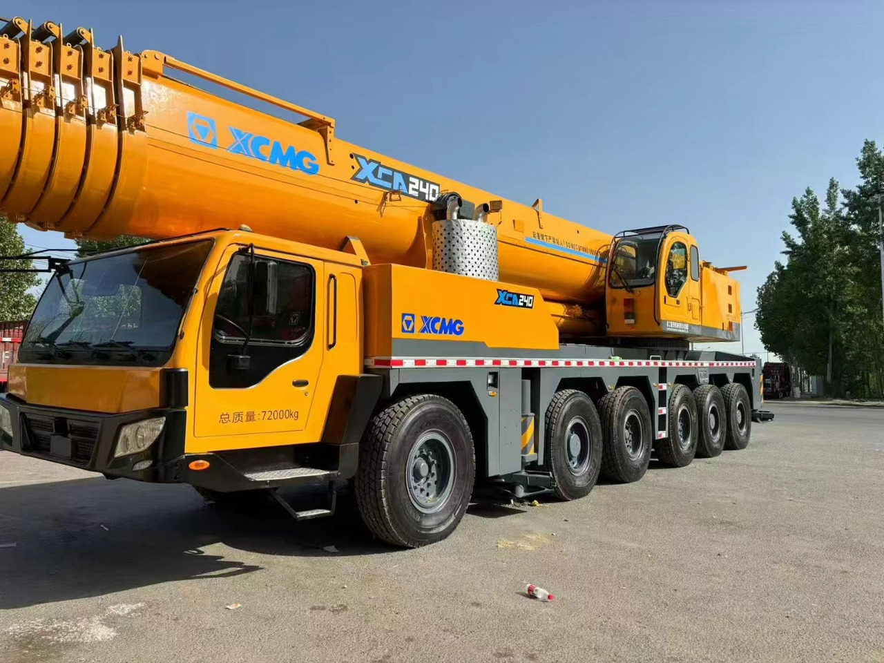 XCMG QAY240 XCT240 XCA240 QY240K 240 ton 250 ton 300 ton 260 ton 200 ton 220 ton crane - رافعة لجميع التضاريس: صورة 1 XCMG QAY240 XCT240 XCA240 QY240K 240 ton 250 ton 300 ton 260 ton 200 ton 220 ton crane - رافعة لجميع التضاريس: صورة 1