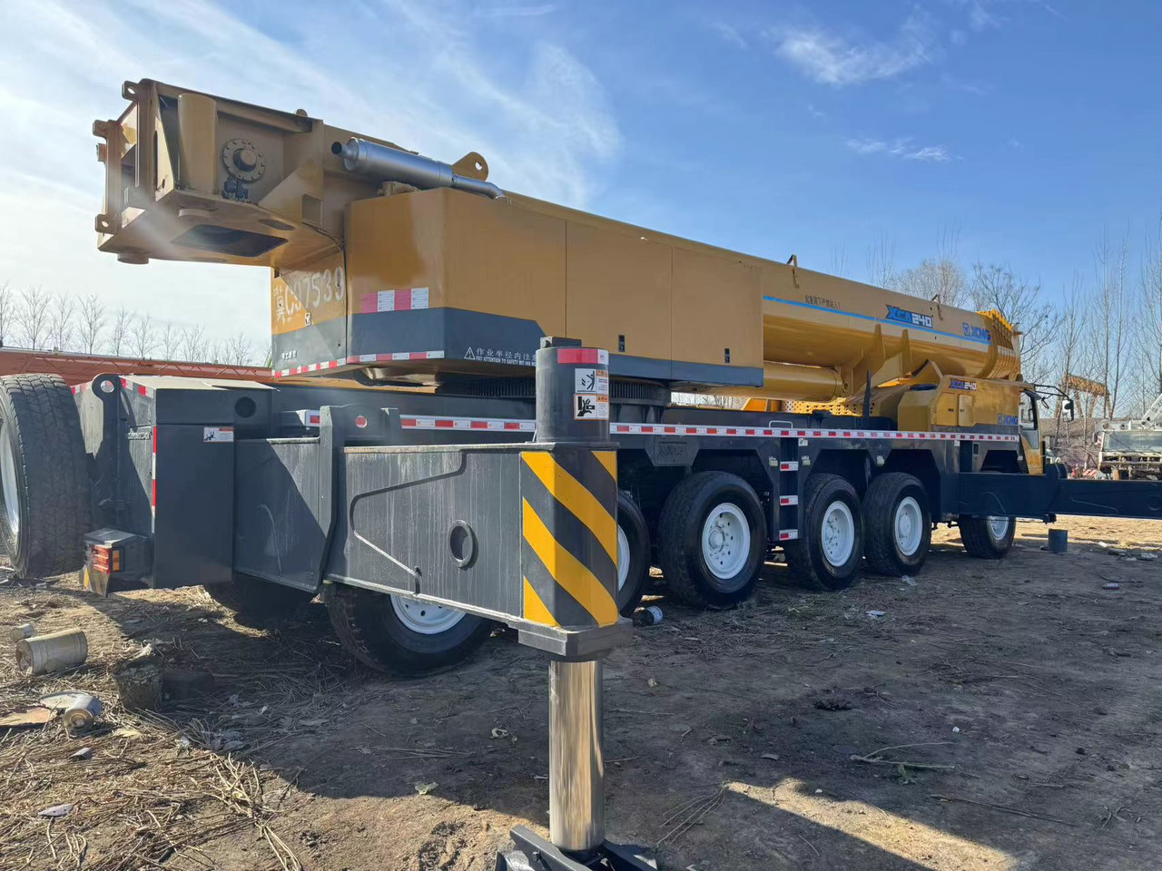 XCMG QAY240 XCT240 XCA240 QY240K 240 ton 250 ton 300 ton 260 ton 200 ton 220 ton crane - رافعة لجميع التضاريس: صورة 4 XCMG QAY240 XCT240 XCA240 QY240K 240 ton 250 ton 300 ton 260 ton 200 ton 220 ton crane - رافعة لجميع التضاريس: صورة 4