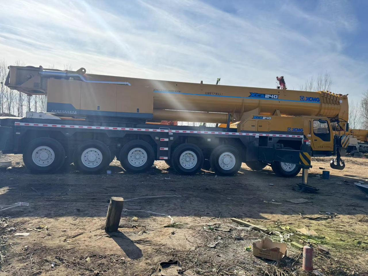 XCMG QAY240 XCT240 XCA240 QY240K 240 ton 250 ton 300 ton 260 ton 200 ton 220 ton crane - رافعة لجميع التضاريس: صورة 5 XCMG QAY240 XCT240 XCA240 QY240K 240 ton 250 ton 300 ton 260 ton 200 ton 220 ton crane - رافعة لجميع التضاريس: صورة 5