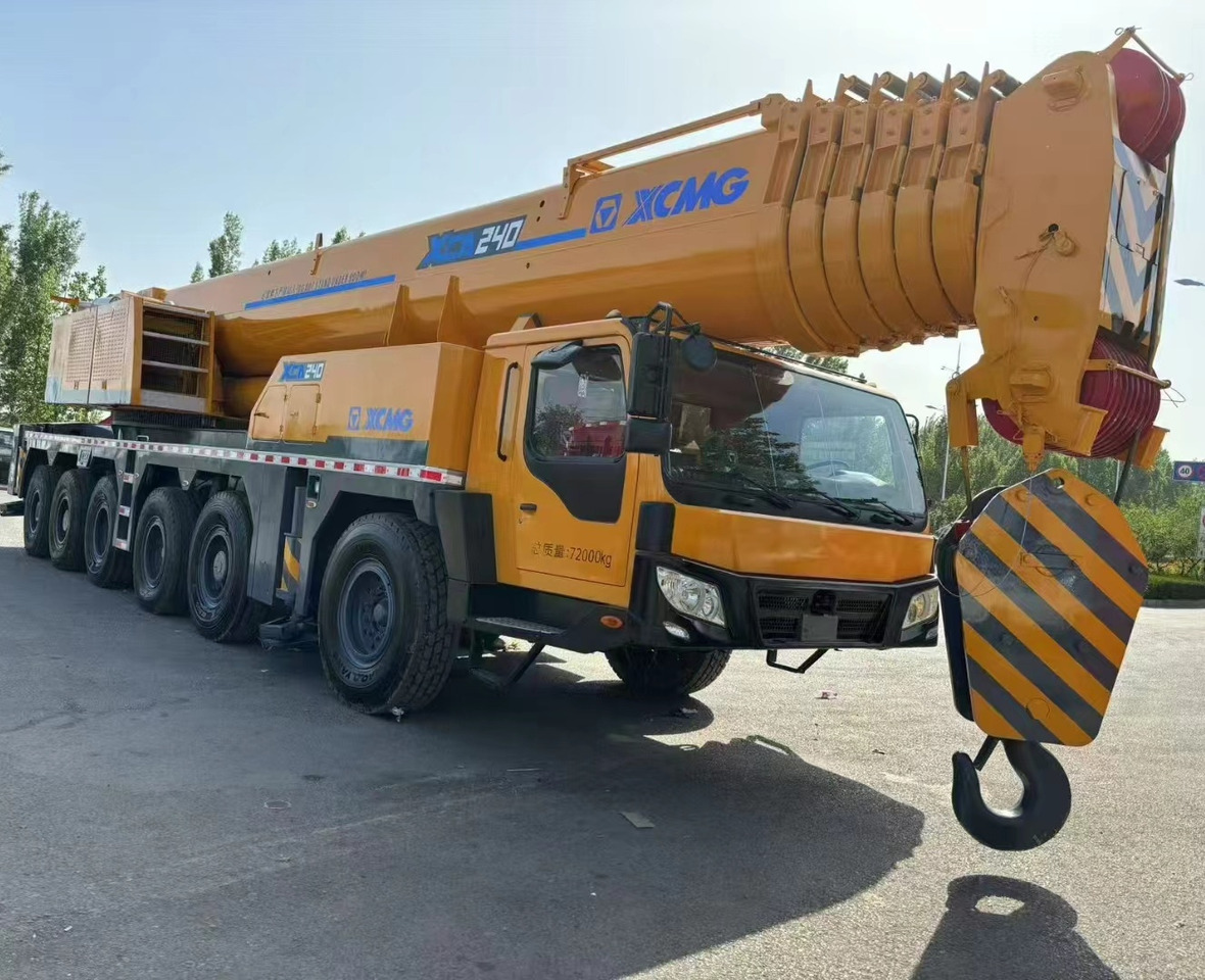 XCMG QAY300 QAY260 QAY240 XCT240 XCA240 240ton 250ton 260ton 200ton 220ton crane - موبايل كرين: صورة 1 XCMG QAY300 QAY260 QAY240 XCT240 XCA240 240ton 250ton 260ton 200ton 220ton crane - موبايل كرين: صورة 1