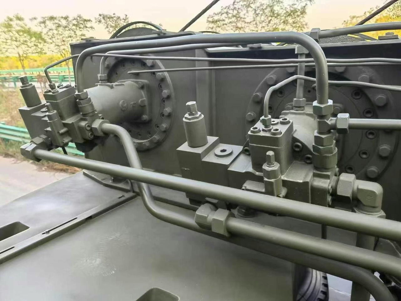 موبايل كرين XCMG QY25K5-1 25 ton truck crane: صورة 16