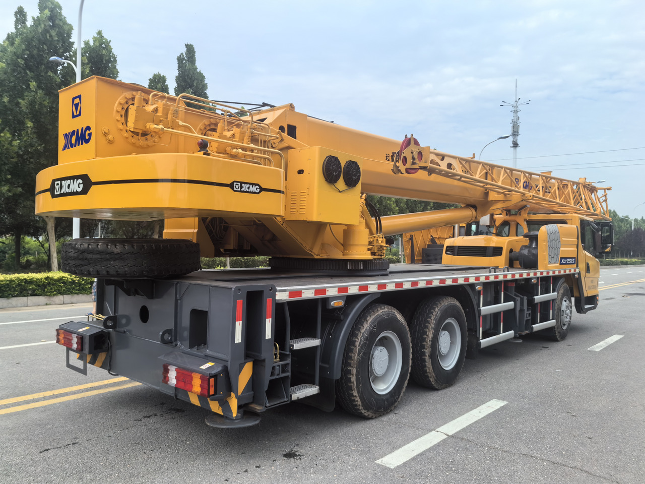XCMG XCT25L5 QY25K5D QY25K5C QY25K5-I 25ton Used crane - موبايل كرين: صورة 4 XCMG XCT25L5 QY25K5D QY25K5C QY25K5-I 25ton Used crane - موبايل كرين: صورة 4