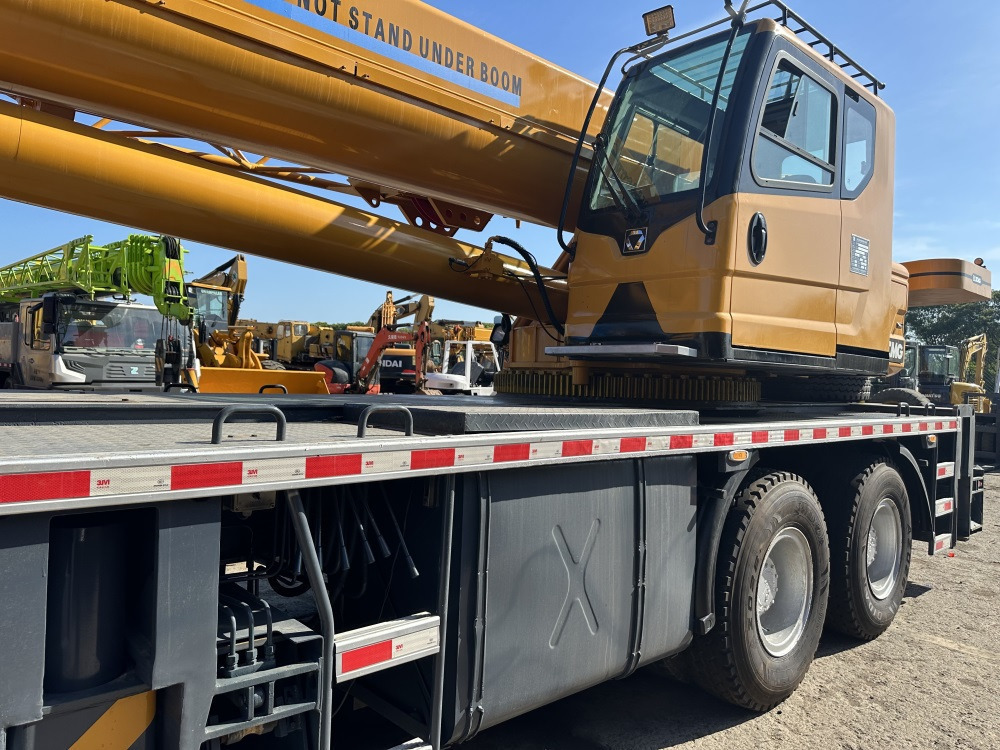 XCMG XCT55 XCT50 QY50KC QY50KA QY50K-II 25 ton 35 ton 40 ton 55 ton 50 ton 60 ton xcmg truck crane - موبايل كرين: صورة 5 XCMG XCT55 XCT50 QY50KC QY50KA QY50K-II 25 ton 35 ton 40 ton 55 ton 50 ton 60 ton xcmg truck crane - موبايل كرين: صورة 5