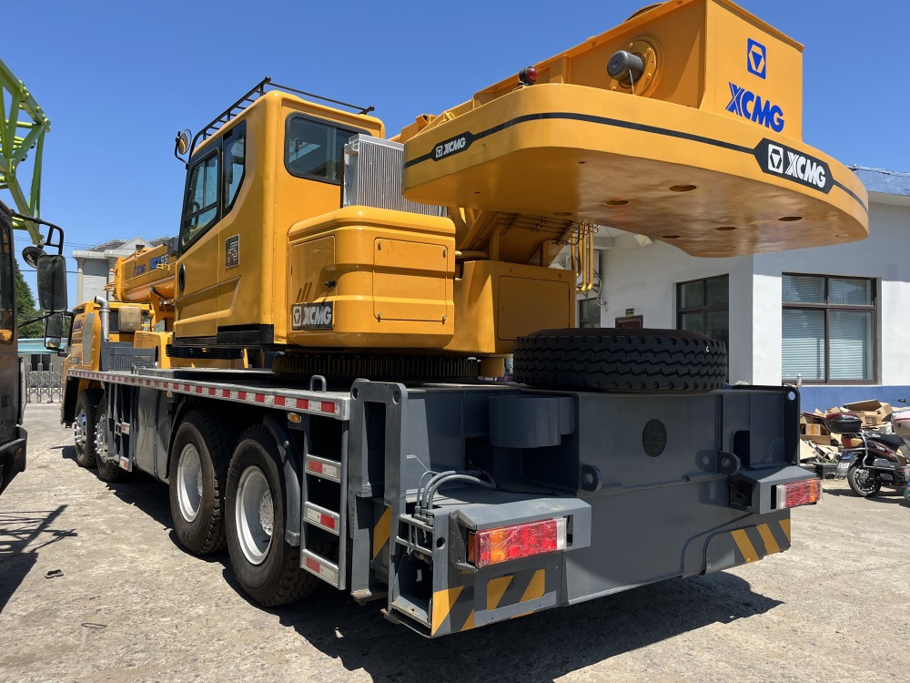 XCMG XCT55 XCT50 QY50KC QY50KA QY50K-II 25 ton 35 ton 40 ton 55 ton 50 ton 60 ton xcmg truck crane - موبايل كرين: صورة 4 XCMG XCT55 XCT50 QY50KC QY50KA QY50K-II 25 ton 35 ton 40 ton 55 ton 50 ton 60 ton xcmg truck crane - موبايل كرين: صورة 4