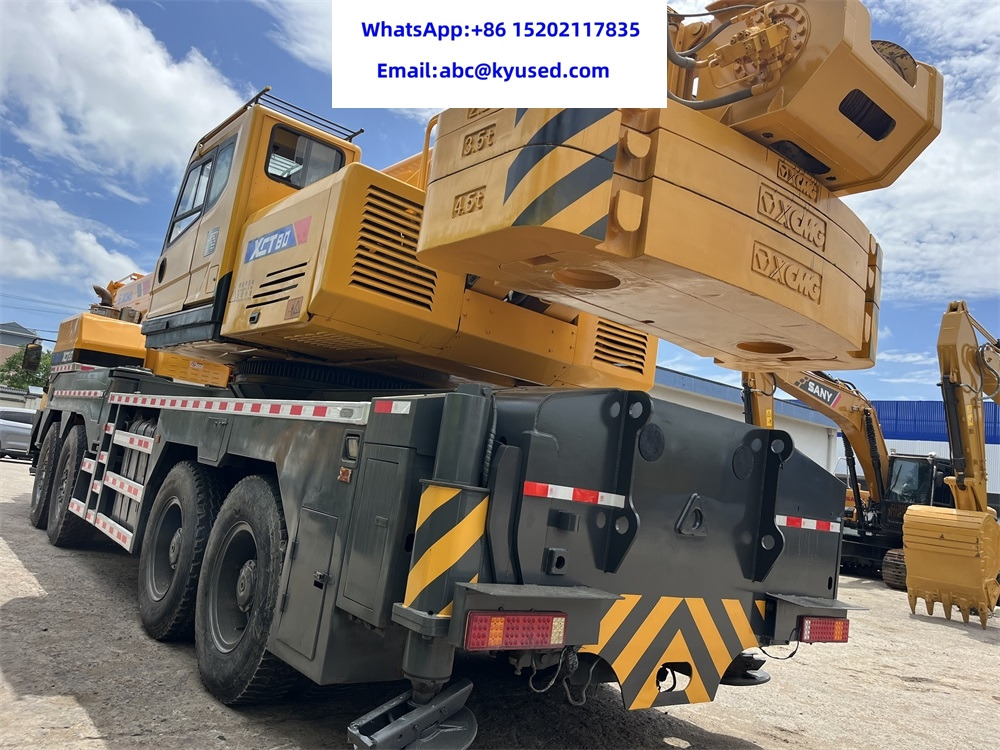 XCMG XCT80 80Tons XCT75 XCT70 XCT50 XCT55 XCT35 XCT25 25T 35T 50T 70T 55T 80TON CRANE - موبايل كرين: صورة 5 XCMG XCT80 80Tons XCT75 XCT70 XCT50 XCT55 XCT35 XCT25 25T 35T 50T 70T 55T 80TON CRANE - موبايل كرين: صورة 5