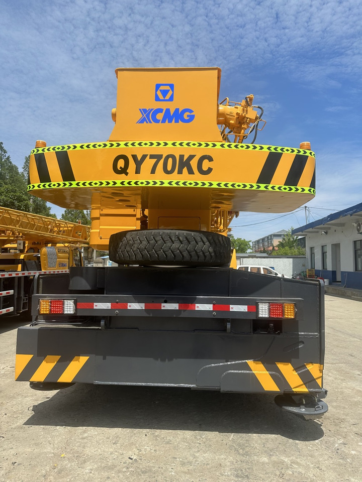 XCMG qy70kc xct75 qy75kc 75 ton truck crane - موبايل كرين: صورة 5 XCMG qy70kc xct75 qy75kc 75 ton truck crane - موبايل كرين: صورة 5