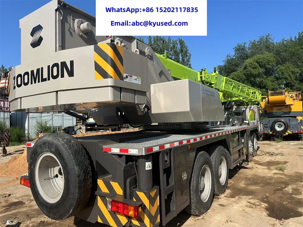 ZOOMLION QY70V ZTC700V QY75V ZTC800V 50TON 70TON 80TON CRANE - موبايل كرين: صورة 4 ZOOMLION QY70V ZTC700V QY75V ZTC800V 50TON 70TON 80TON CRANE - موبايل كرين: صورة 4