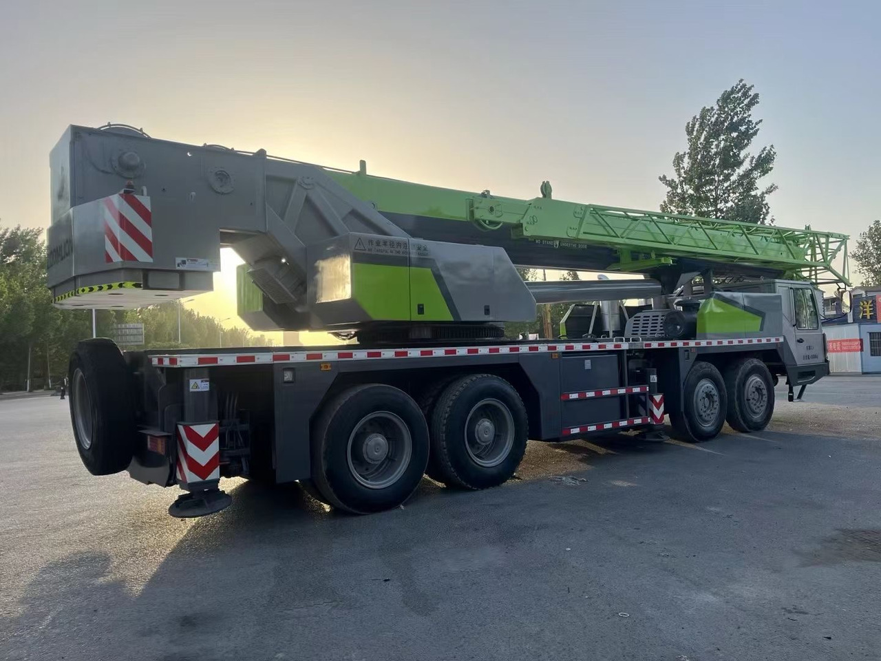 ZOOMLION ZTC700V 70 ton truck crane - موبايل كرين: صورة 3 ZOOMLION ZTC700V 70 ton truck crane - موبايل كرين: صورة 3