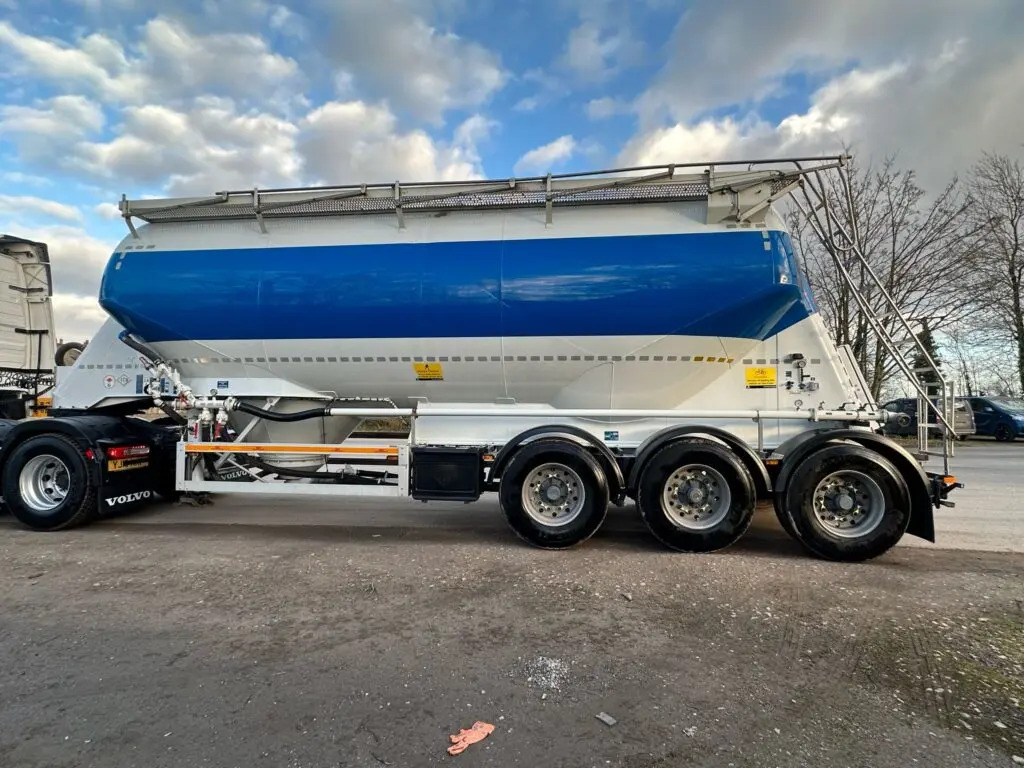 Feldbinder Powder Tanker - بلكر: صورة 3 Feldbinder Powder Tanker - بلكر: صورة 3