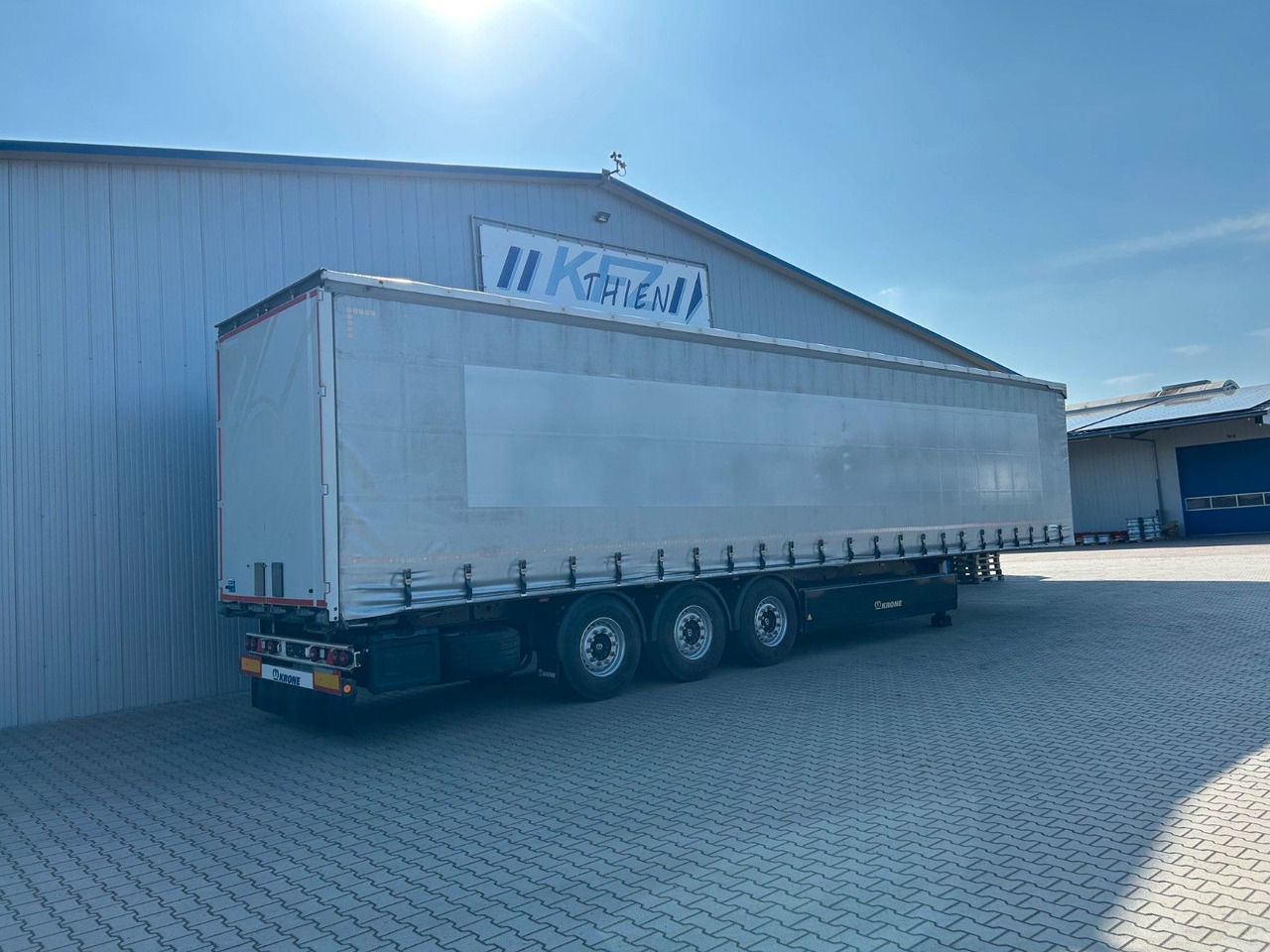 Krone SDP27 | Liftachse, Palettenkasten, Iceprotect - نصف مقطورة ستارة: صورة 5 Krone SDP27 | Liftachse, Palettenkasten, Iceprotect - نصف مقطورة ستارة: صورة 5