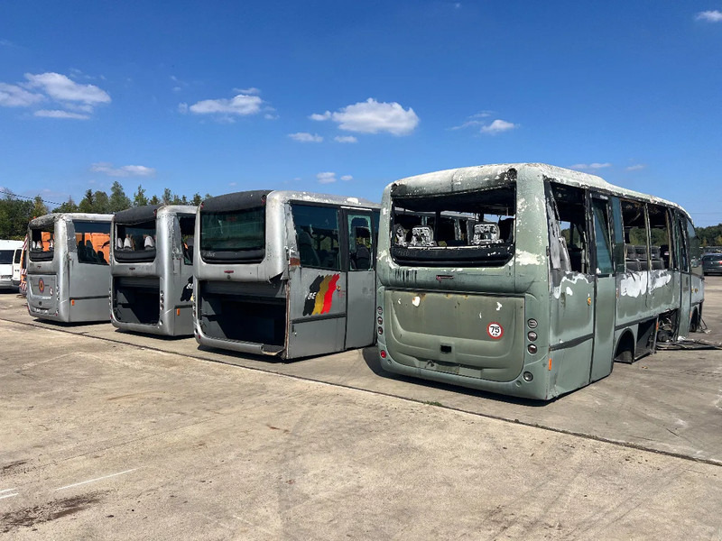 Iveco Irisbus Cimo (4x in stock) IVECO F4AE0681 5,880 cc - حافلة سوبربان: صورة 4 Iveco Irisbus Cimo (4x in stock) IVECO F4AE0681 5,880 cc - حافلة سوبربان: صورة 4
