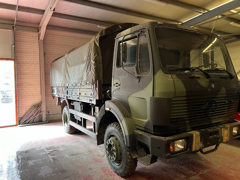 Mercedes-Benz 1017 A/4X4 - شاحنة مقفلة: صورة 3 Mercedes-Benz 1017 A/4X4 - شاحنة مقفلة: صورة 3