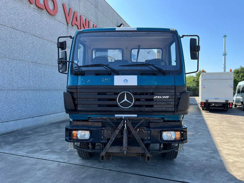 Mercedes-Benz SK 2638 V8 Ex-politie voertuig - شاحنة ذات خطاف: صورة 2 Mercedes-Benz SK 2638 V8 Ex-politie voertuig - شاحنة ذات خطاف: صورة 2