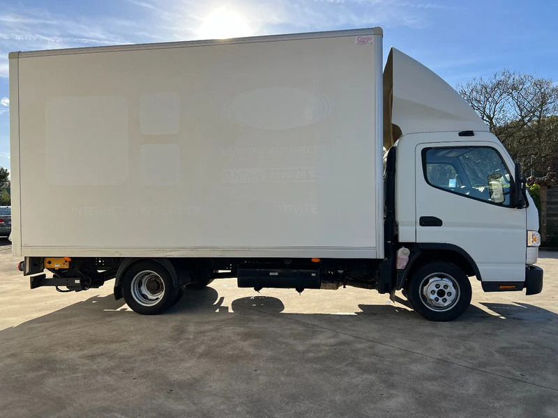 Mitsubishi Canter - شاحنة مغلقة الصندوق: صورة 4 Mitsubishi Canter - شاحنة مغلقة الصندوق: صورة 4