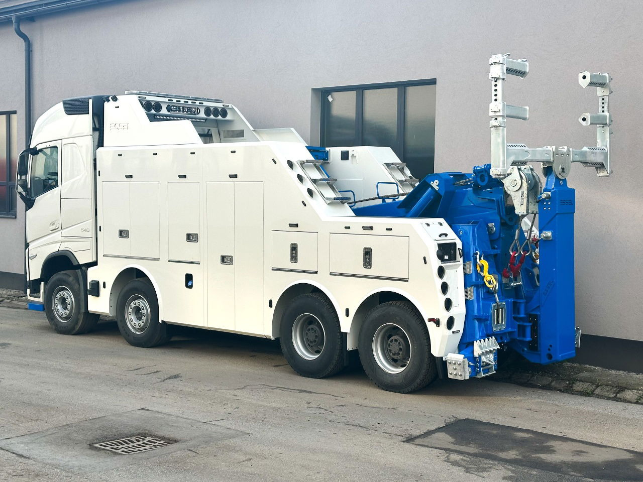 Volvo FH NEW ER4120 4 winches Volvo FH 540 8x4 WB5,6 - شاحنة سحب: صورة 1 Volvo FH NEW ER4120 4 winches Volvo FH 540 8x4 WB5,6 - شاحنة سحب: صورة 1