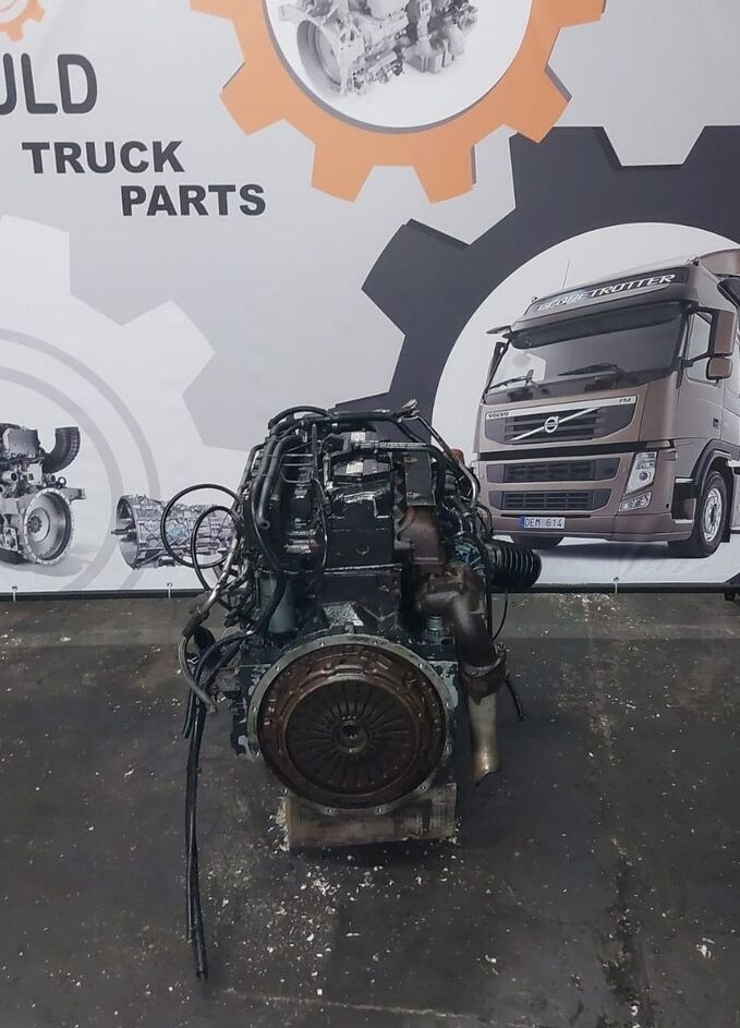 MAN D0824 LFL01 MAN L2000 - محرك - شاحنة: صورة 1 MAN D0824 LFL01 MAN L2000 - محرك - شاحنة: صورة 1