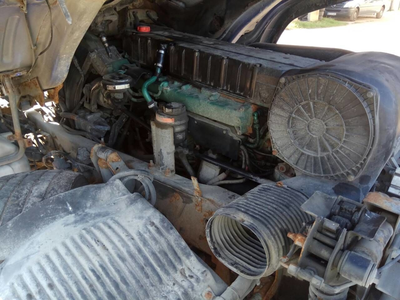 Volvo D12C 460 E3 Volvo FH 12 - محرك - شاحنة: صورة 2 Volvo D12C 460 E3 Volvo FH 12 - محرك - شاحنة: صورة 2