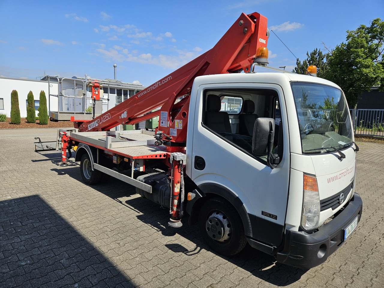Nissan Cabstar CMC PLA 250 - 25m TOP nur 420 Stunden! - منصة تلسكوبية محمولة على شاحنة: صورة 5 Nissan Cabstar CMC PLA 250 - 25m TOP nur 420 Stunden! - منصة تلسكوبية محمولة على شاحنة: صورة 5
