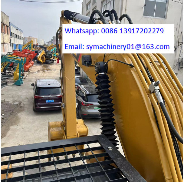 حفار زحاف Caterpillar 320D2: صورة 12