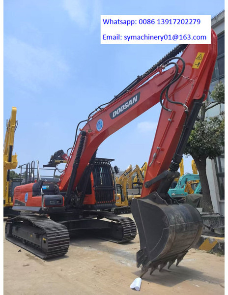 Doosan DX300LC-9 - حفار زحاف: صورة 1 Doosan DX300LC-9 - حفار زحاف: صورة 1