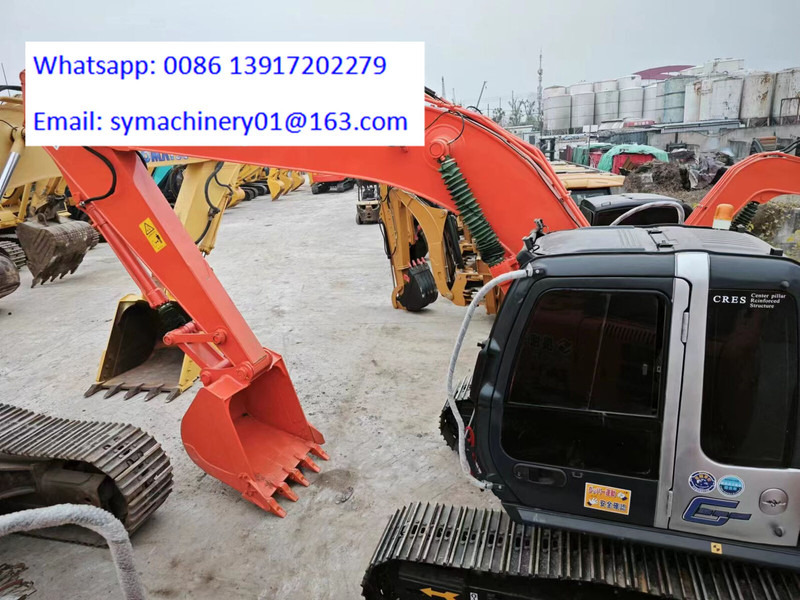 Hitachi ZX210 - حفار زحاف: صورة 5 Hitachi ZX210 - حفار زحاف: صورة 5