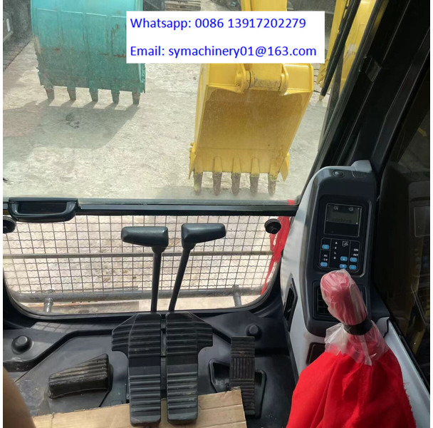 حفار زحاف Komatsu PC130: صورة 15
