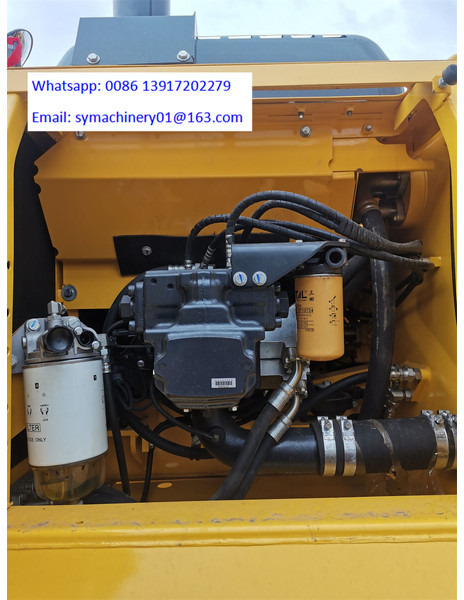 Komatsu PC210LC-8 - حفار زحاف: صورة 5 Komatsu PC210LC-8 - حفار زحاف: صورة 5