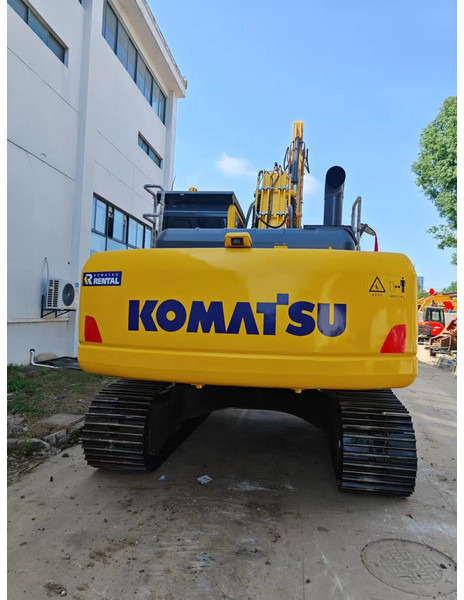 Komatsu PC220-8 - حفار زحاف: صورة 5 Komatsu PC220-8 - حفار زحاف: صورة 5